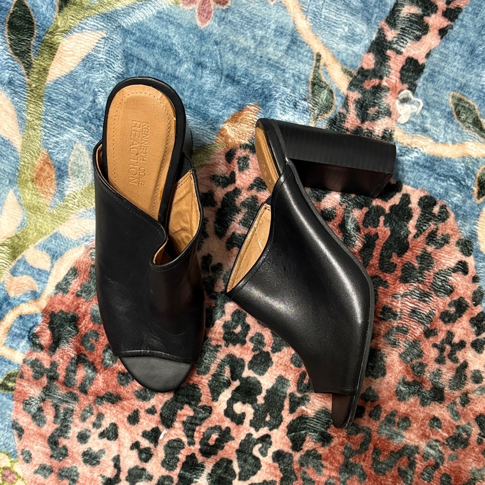 LAST CHANCE 〰️ kenneth cole reaction